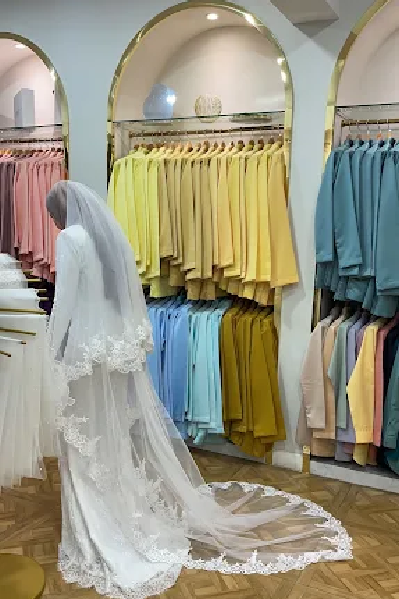 Perincian Busana Pengantin 2